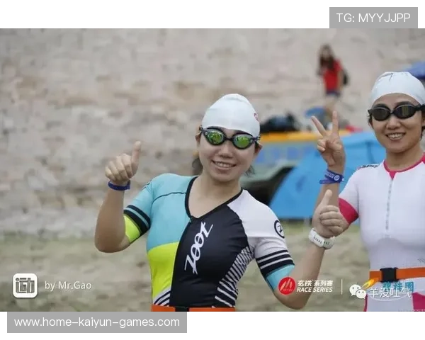 世界游泳冠军泳帽破裂仍拿金牌，网友：谁挡也挡不住